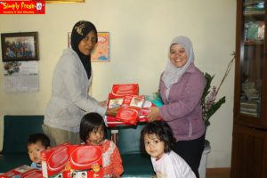 Jumat Peduli - CSR - Simply Fresh Laundry 1