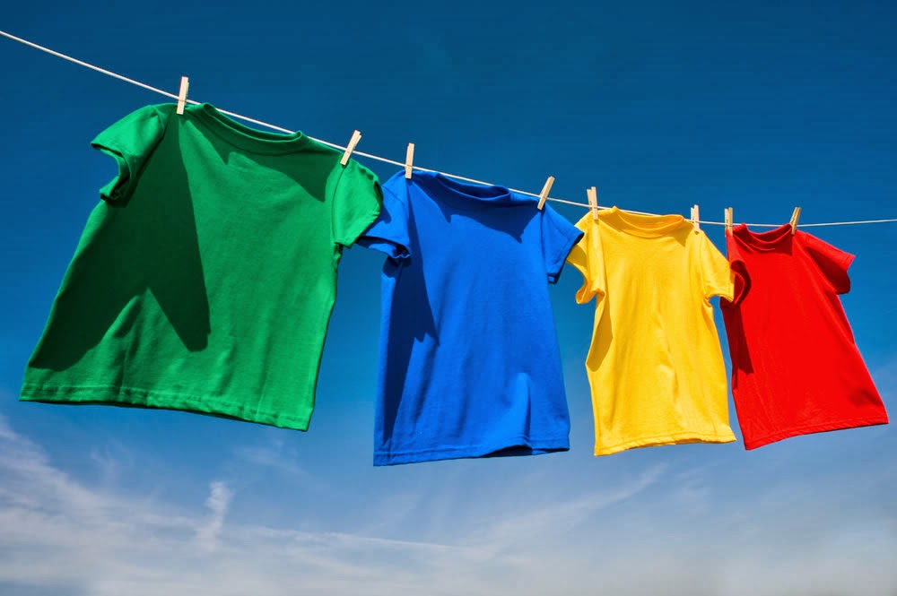 Tips Ampuh Membersihkan Pakaian Luntur Simply Fresh Laundry